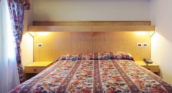Stella D'Oro Hotel Марано Лагунаре Екстериор снимка